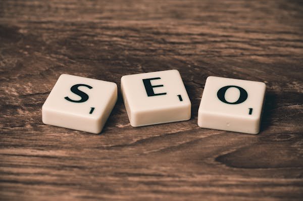 Obfuscation seo : maîtrisez les techniques avancées pour réussir